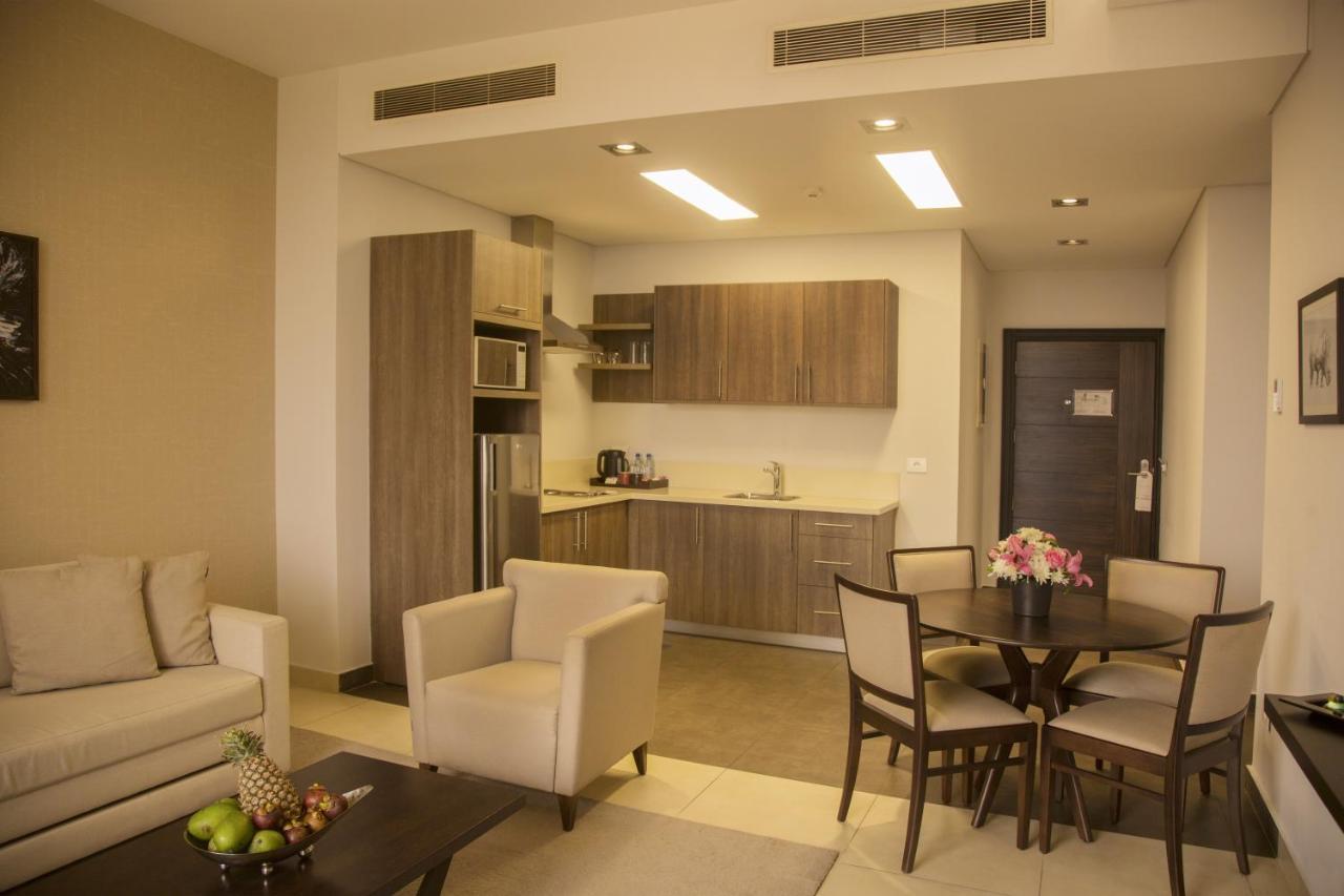 מלון קינשאסה Kin Plaza Arjaan By Rotana מראה חיצוני תמונה