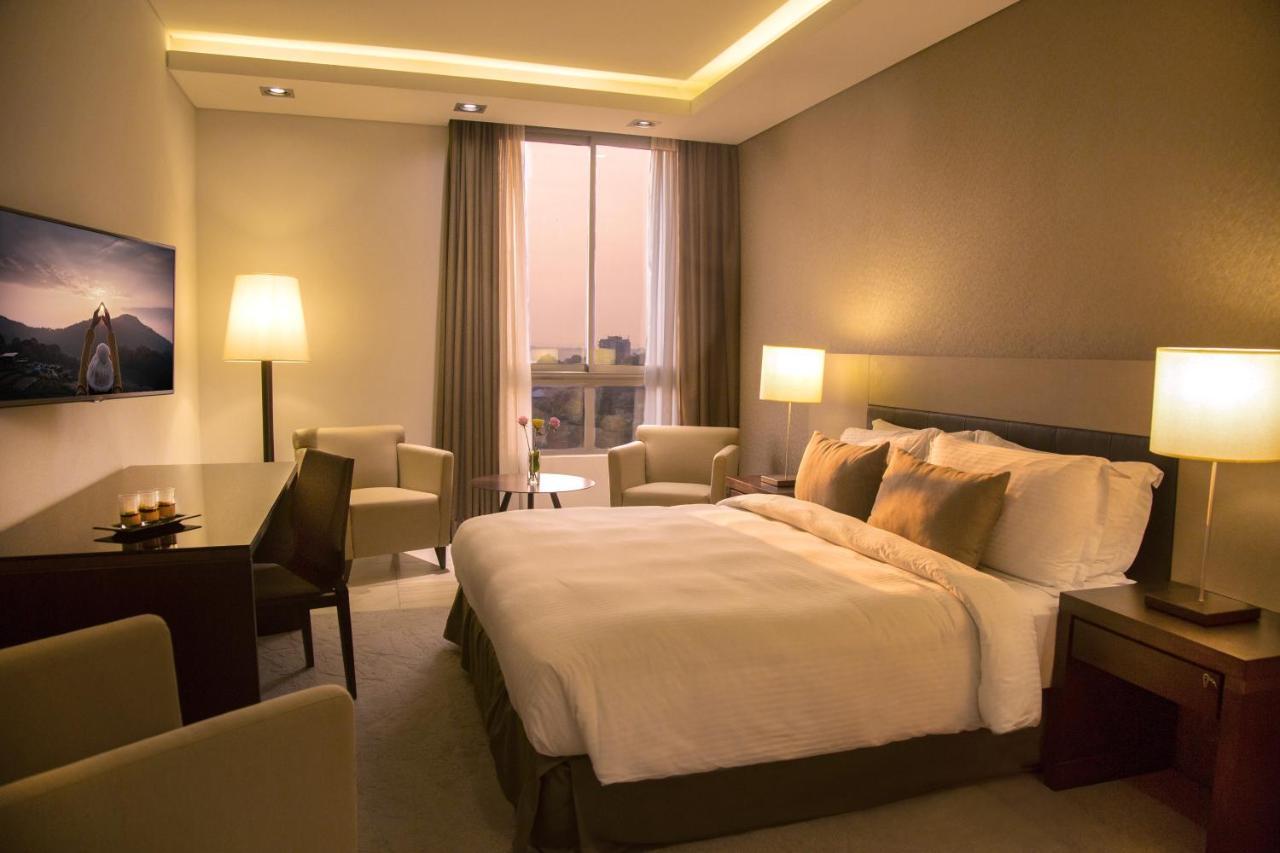 מלון קינשאסה Kin Plaza Arjaan By Rotana מראה חיצוני תמונה