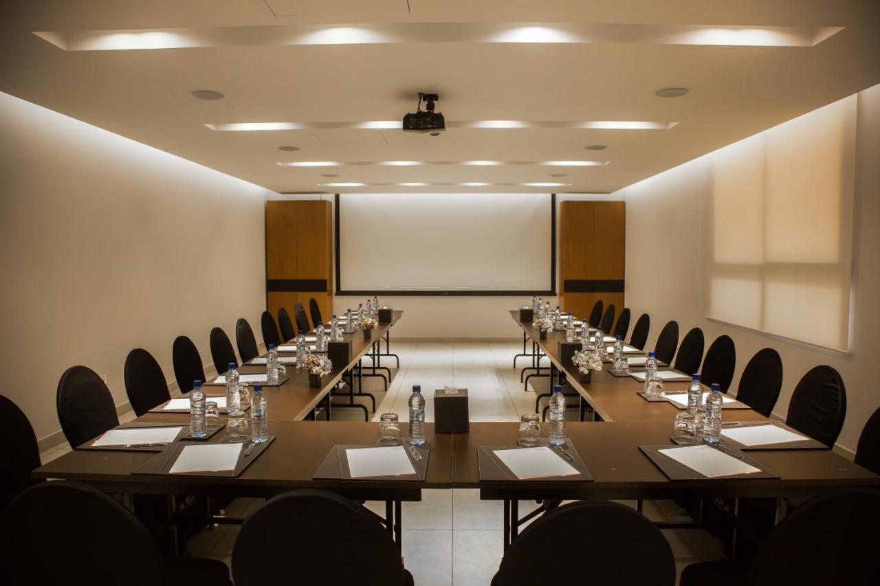 מלון קינשאסה Kin Plaza Arjaan By Rotana מראה חיצוני תמונה
